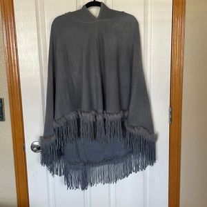 Coco + Carmen Womens Grey Poncho
